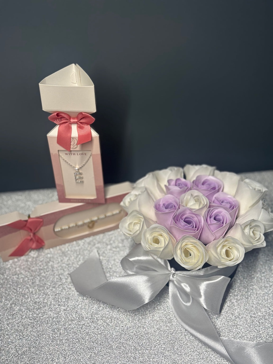 Mini Bouquet & Jewellery Set | Mini Buchet & Bijuterie