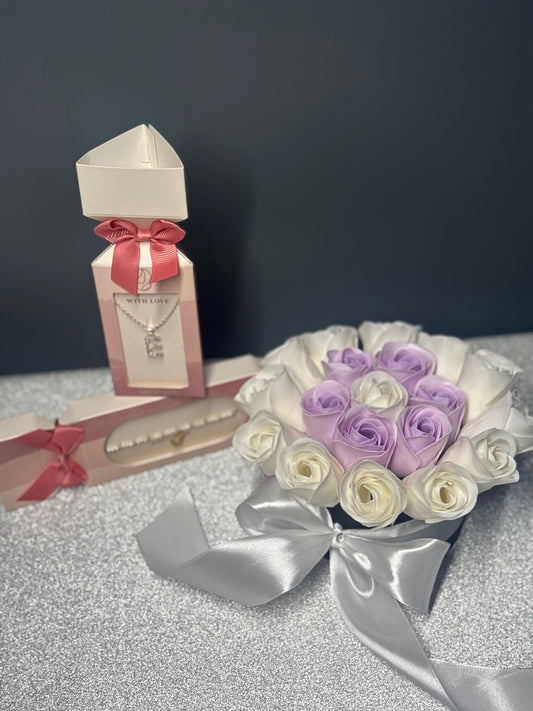 Mini Bouquet & Jewellery Set | Mini Buchet & Bijuterie