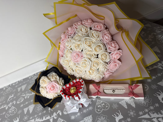 Heart of Roses Set | Set “Buchetul Inimii” +BRATARA CADOU