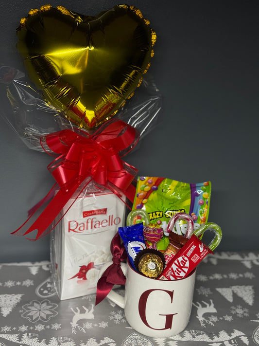 Golden Heart Candy Mug Set | Set Cadou „Inimă Aurie & Cană Personalizată”